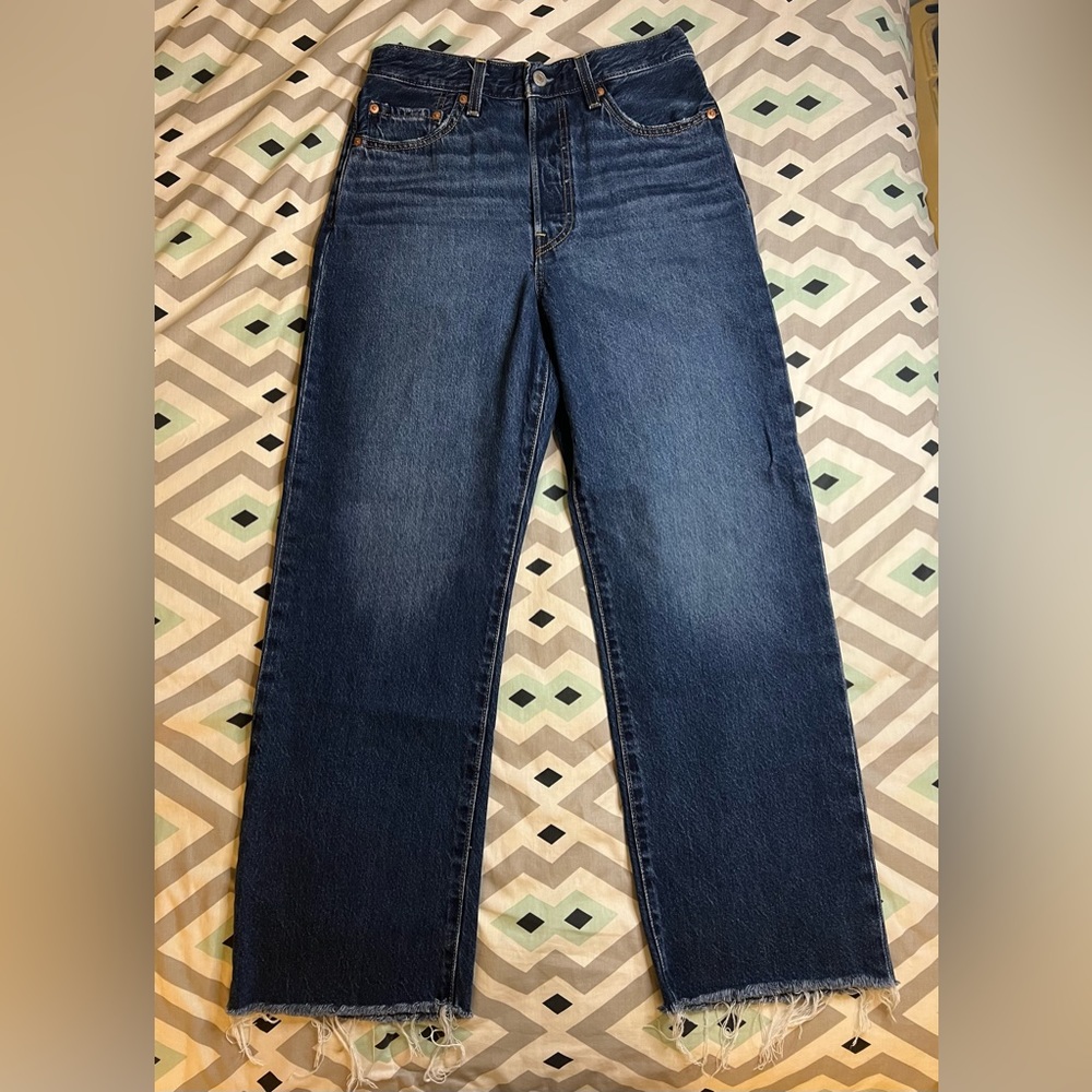 Levi’s Ribcage Straight Ankle Jeans